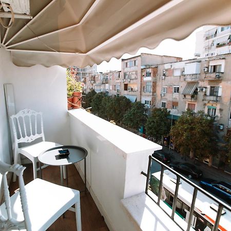 טיראנה Barrikada Str Modern Apartments - The Nest מראה חיצוני תמונה