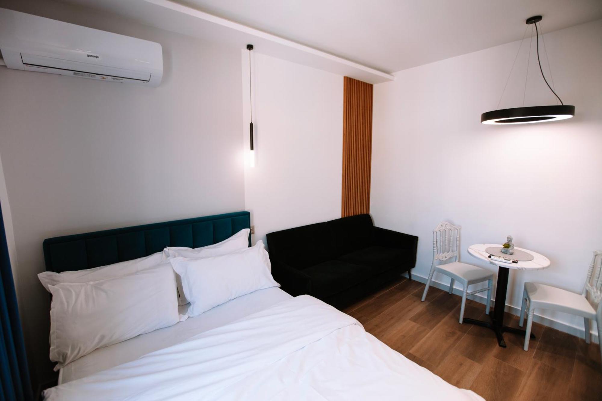 טיראנה Barrikada Str Modern Apartments - The Nest מראה חיצוני תמונה